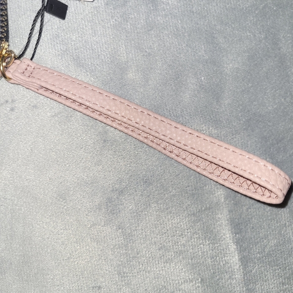 XOXO Wallet. Zip-around. - Picture 10 of 16